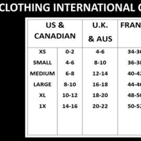 Designs by Naomi Wordsmith Crop Top - Picture 5 of 5